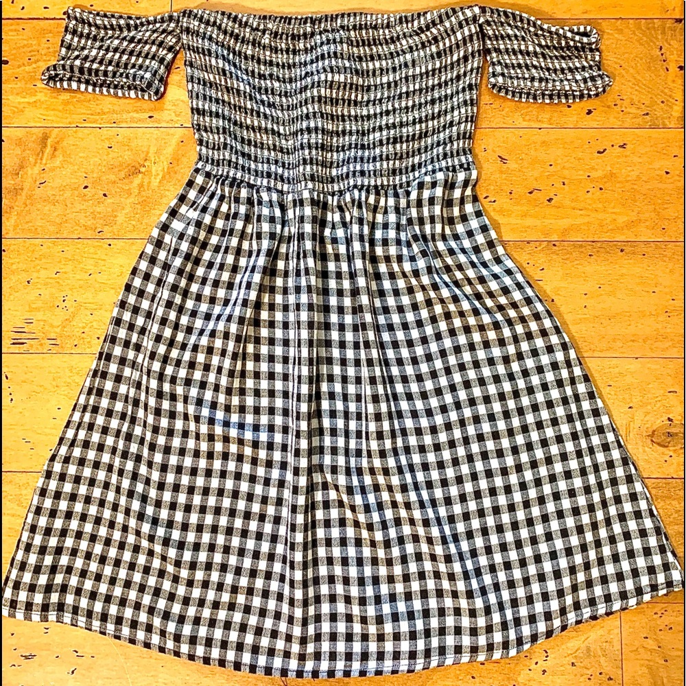 NWT Black and White Dress
